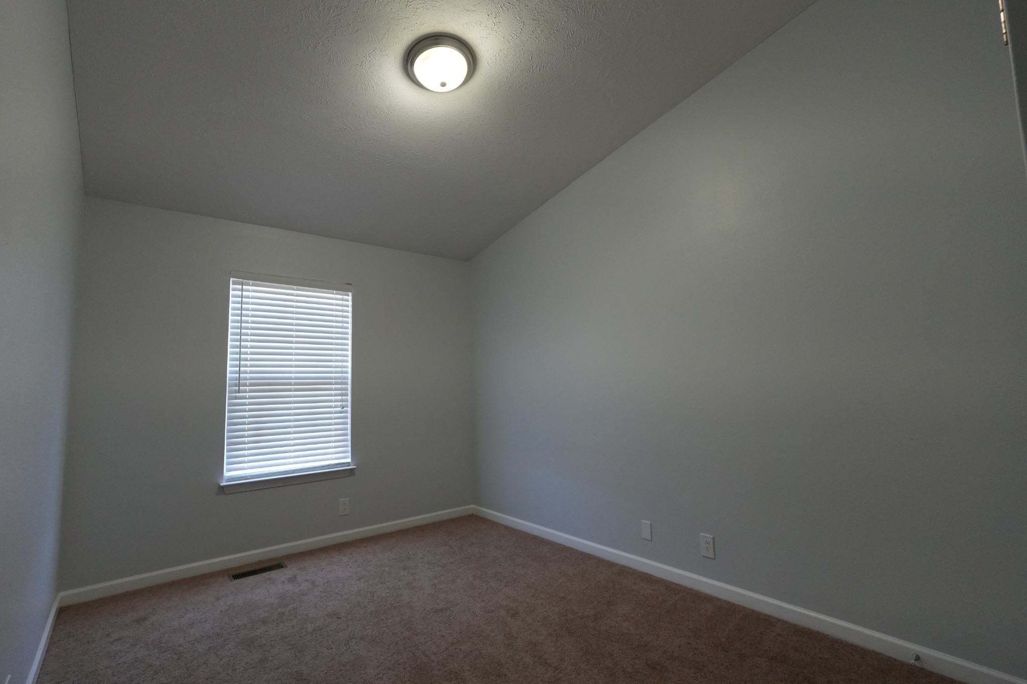 3164 Shaylin Xing Property Photo 25