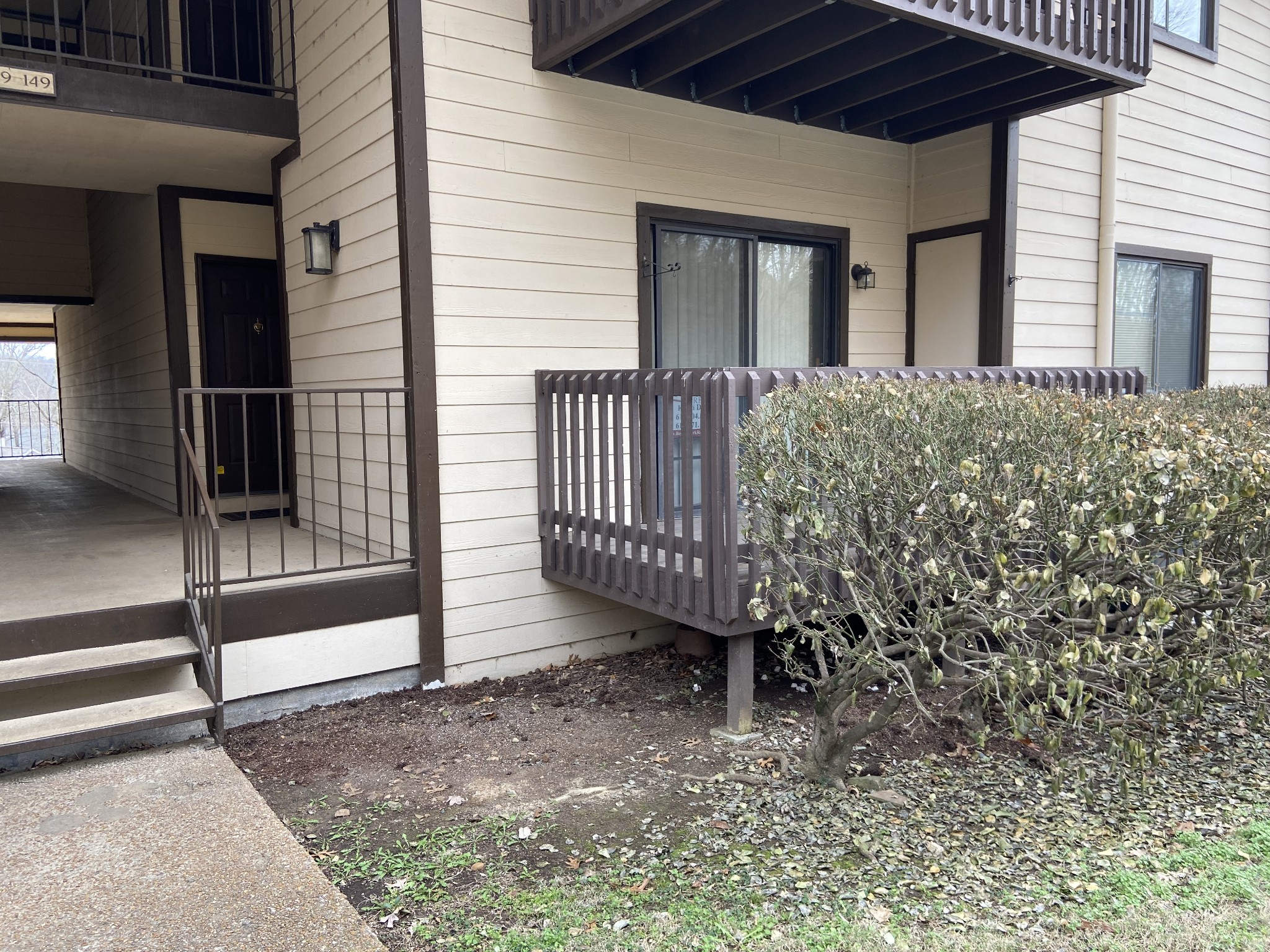 141 Hicks Rd Property Photo