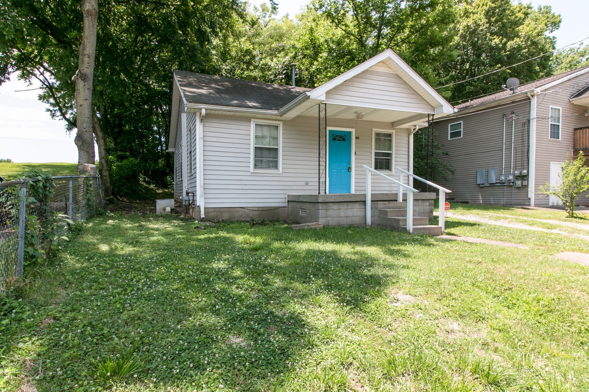 1120 Hyman St Property Photo 1