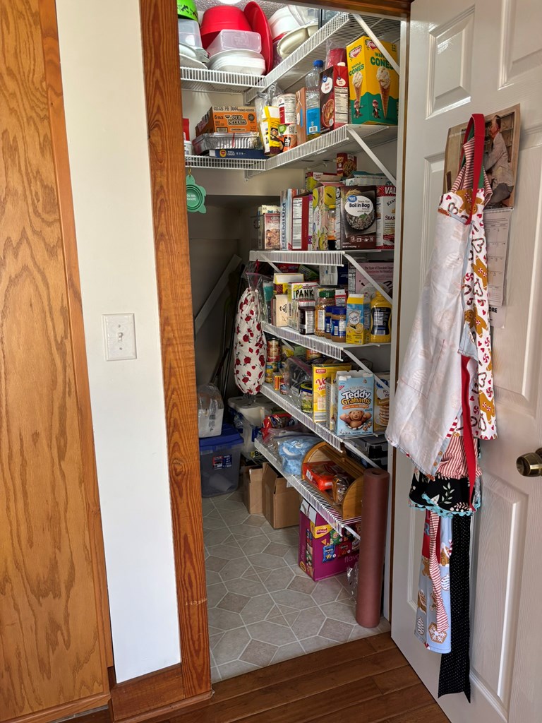 301 Napier Property Photo 16