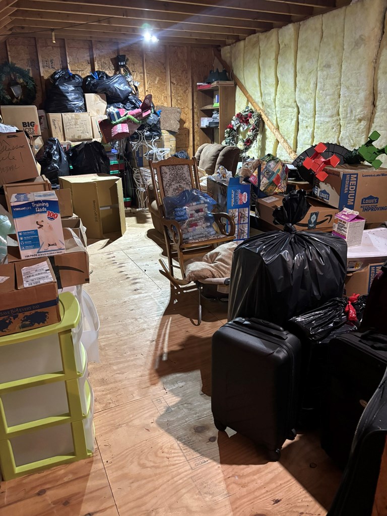 301 Napier Property Photo 31