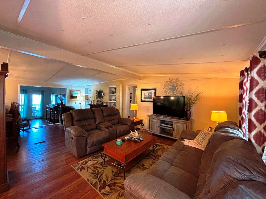 434 Dwain Ball Road Property Photo 23