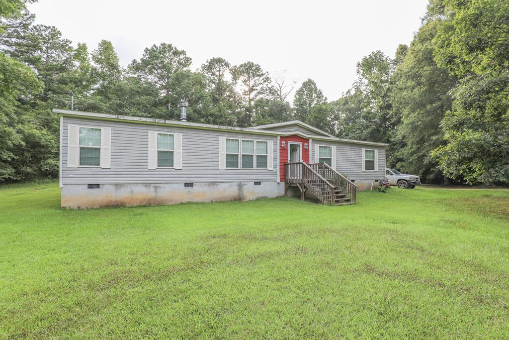 143 Mccullar Weaver Rd Property Photo 1