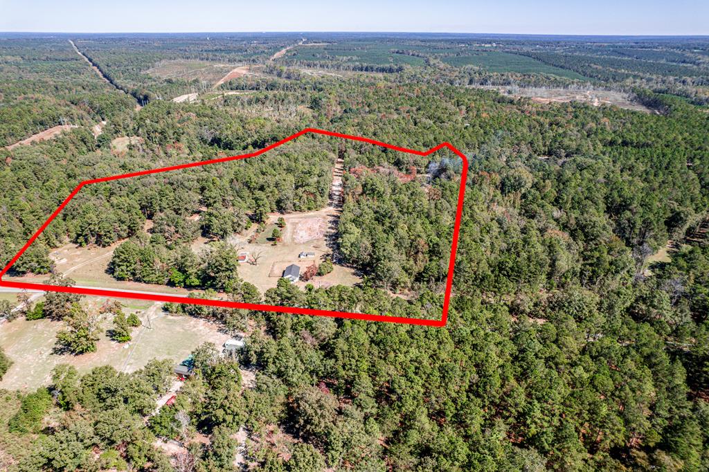 1992 Carrs Station Rd Property Photo 1