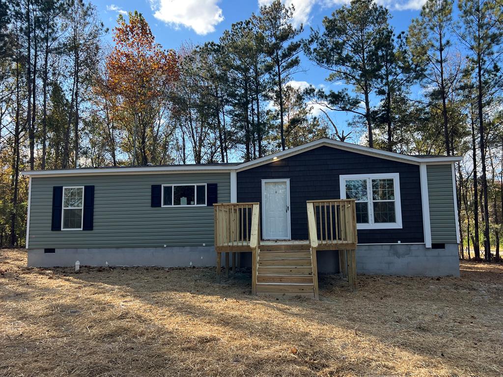 154 J F Hall Rd Property Photo 1