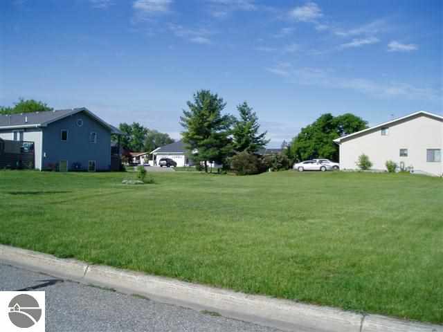6 Patrick Court Property Photo 2