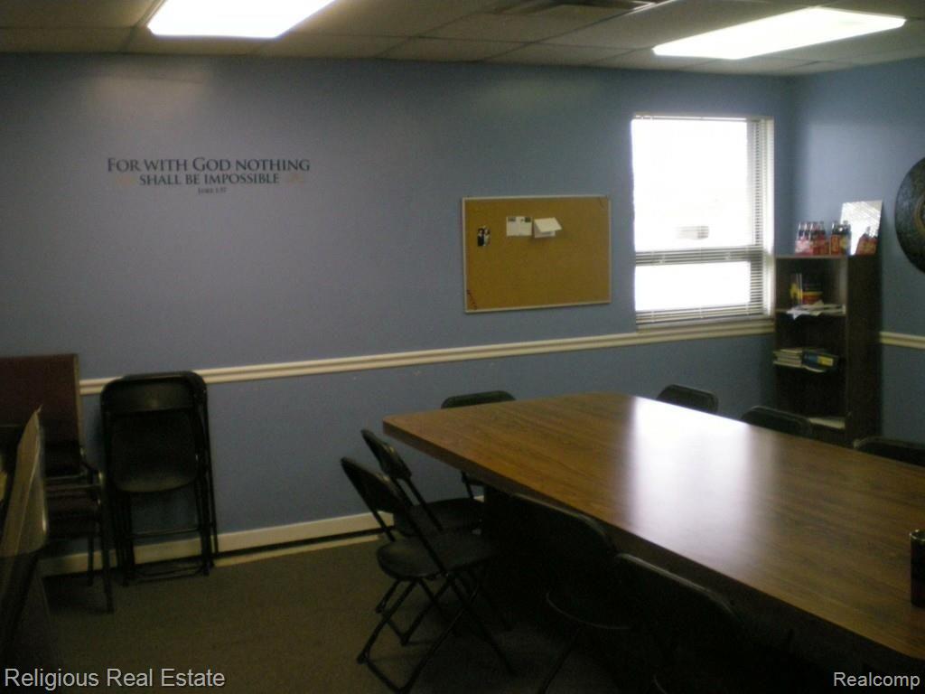 14205 Twelve Mile Property Photo 7