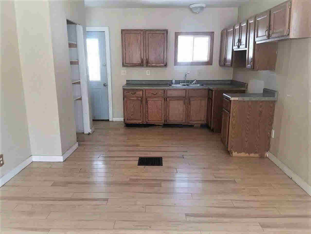 234 Broad St Property Photo 6