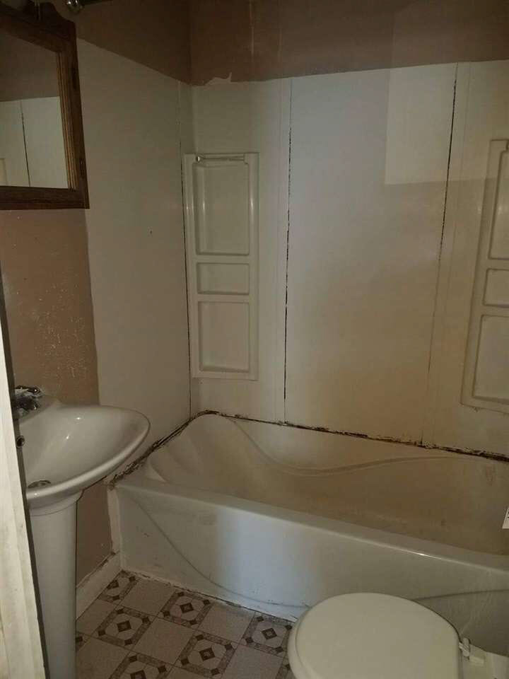 234 Broad St Property Photo 8