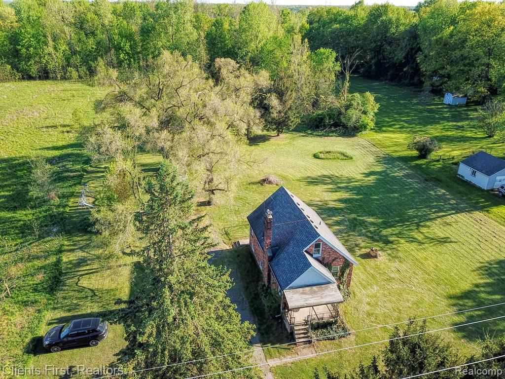 48375 Ford Road Property Photo 22