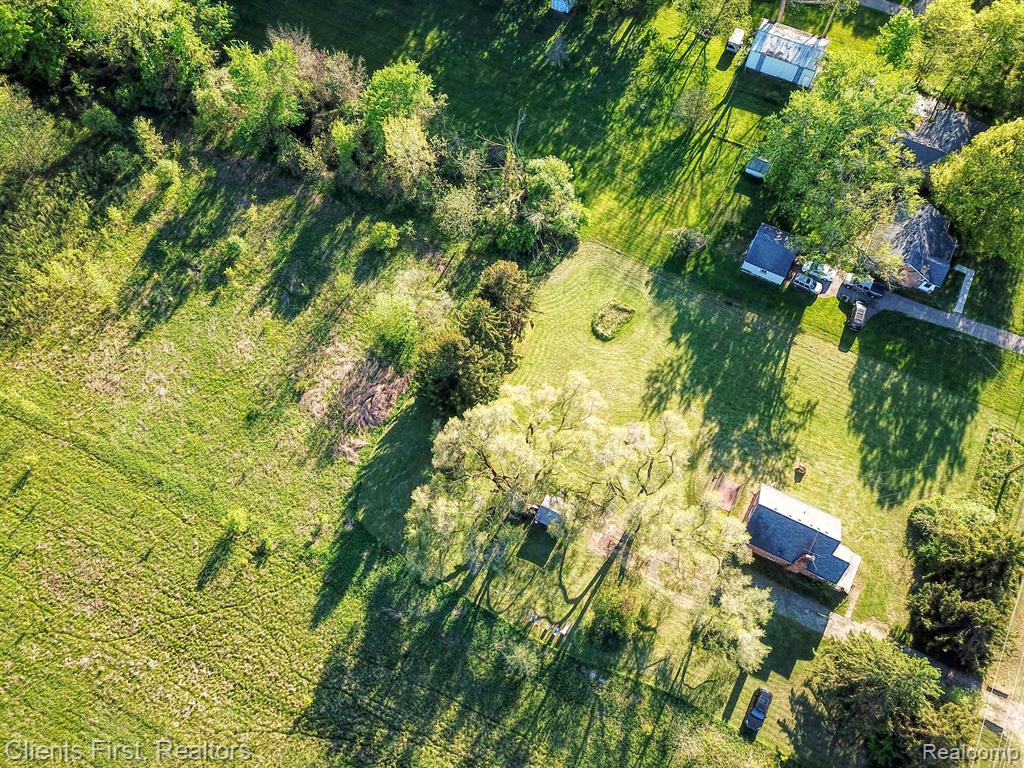 48375 Ford Road Property Photo 26