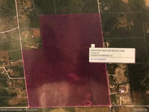 9343 Five Mile Road Property Photo 1