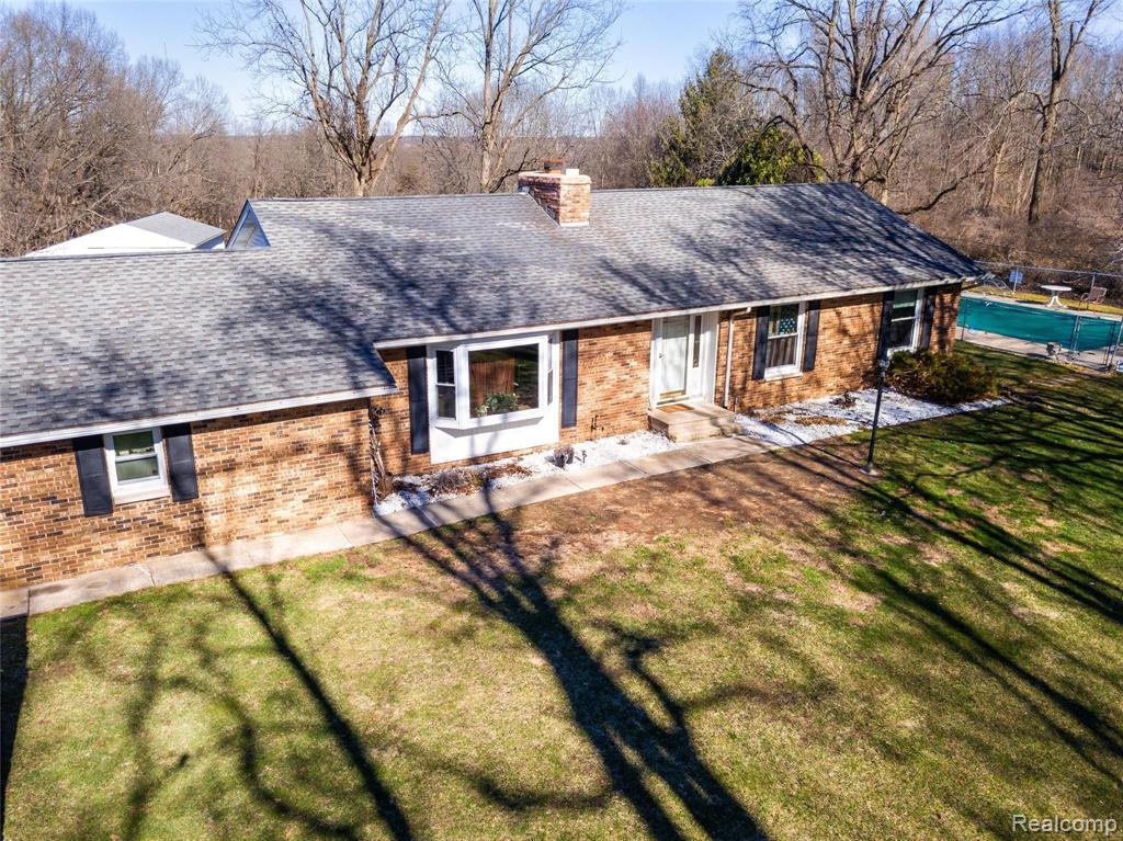12247 Onondaga Road Property Photo 22