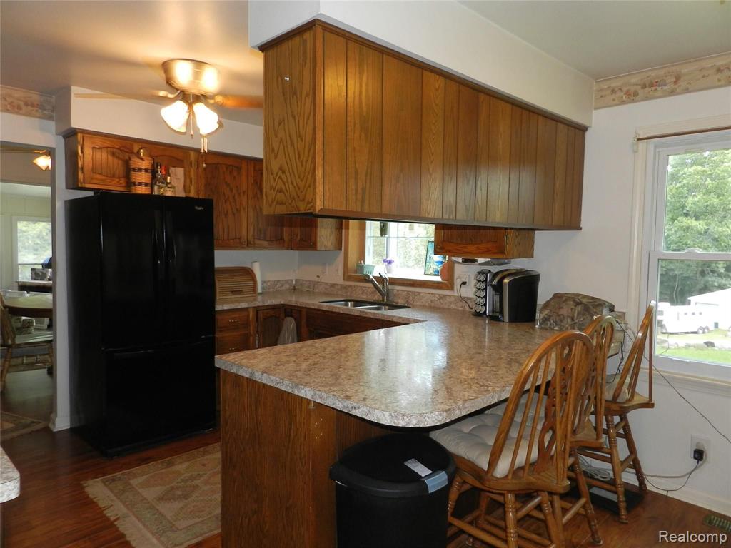 12247 Onondaga Road Property Photo 38