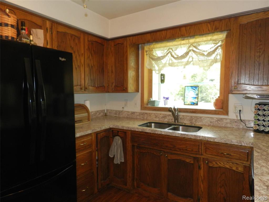 12247 Onondaga Road Property Photo 40