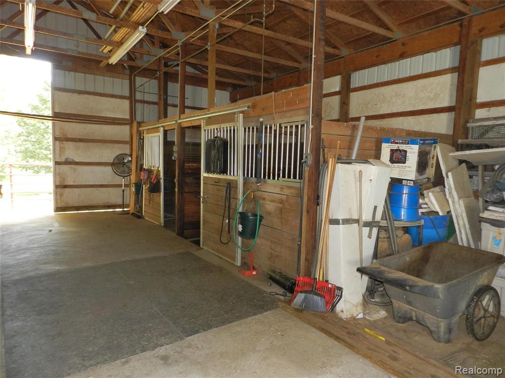 12247 Onondaga Road Property Photo 51