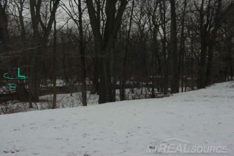 39400 Utica Road Property Photo 12