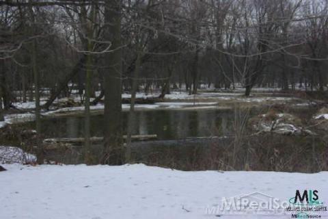 39400 Utica Road Property Photo 13