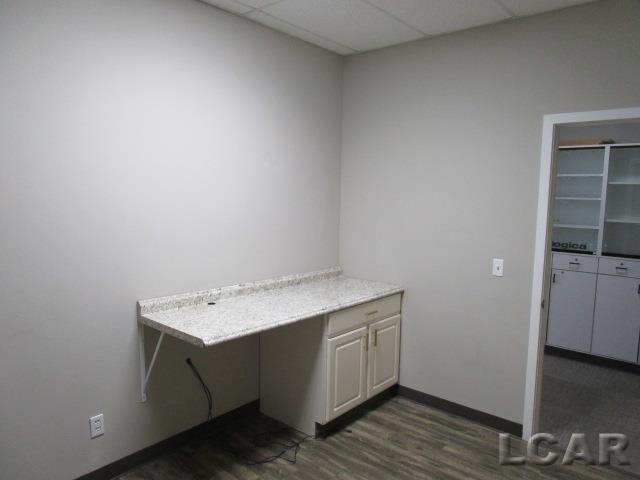 1325 N Main Street Property Photo 14