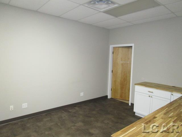 1325 N Main Street Property Photo 15