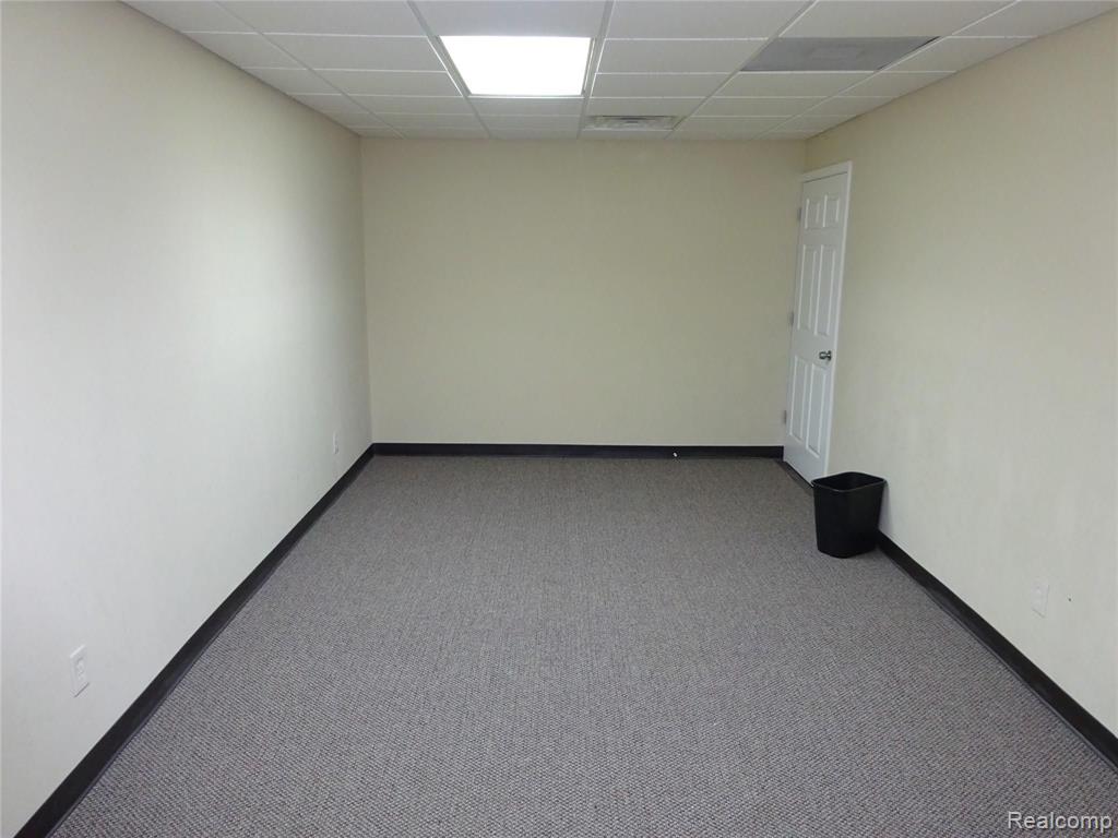 265 S Harris - Bldg B Road Property Photo 4