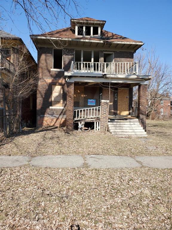 3290 WHITNEY Street Property Photo 1
