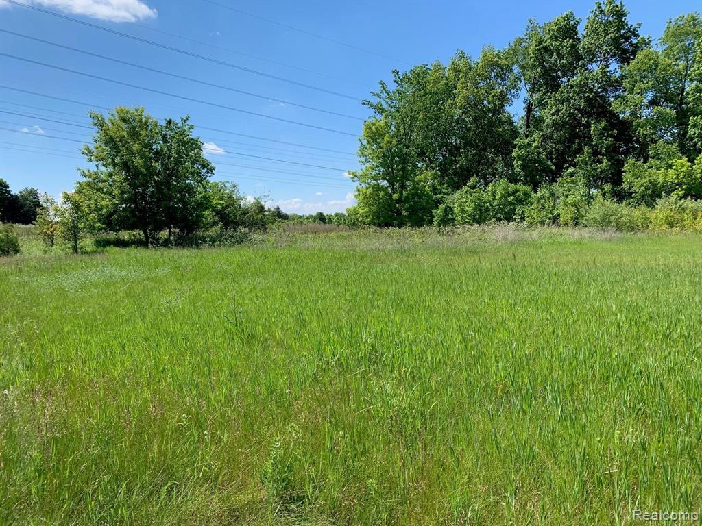 6157 High Valley Drive Property Photo 3