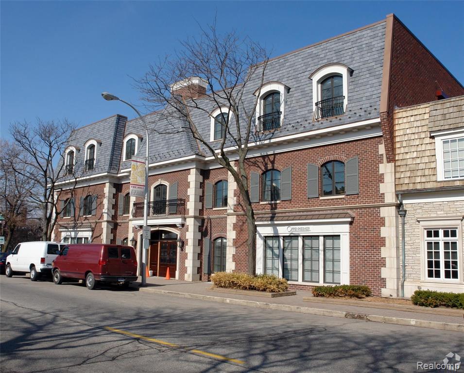 63 Kercheval Avenue Property Photo 3