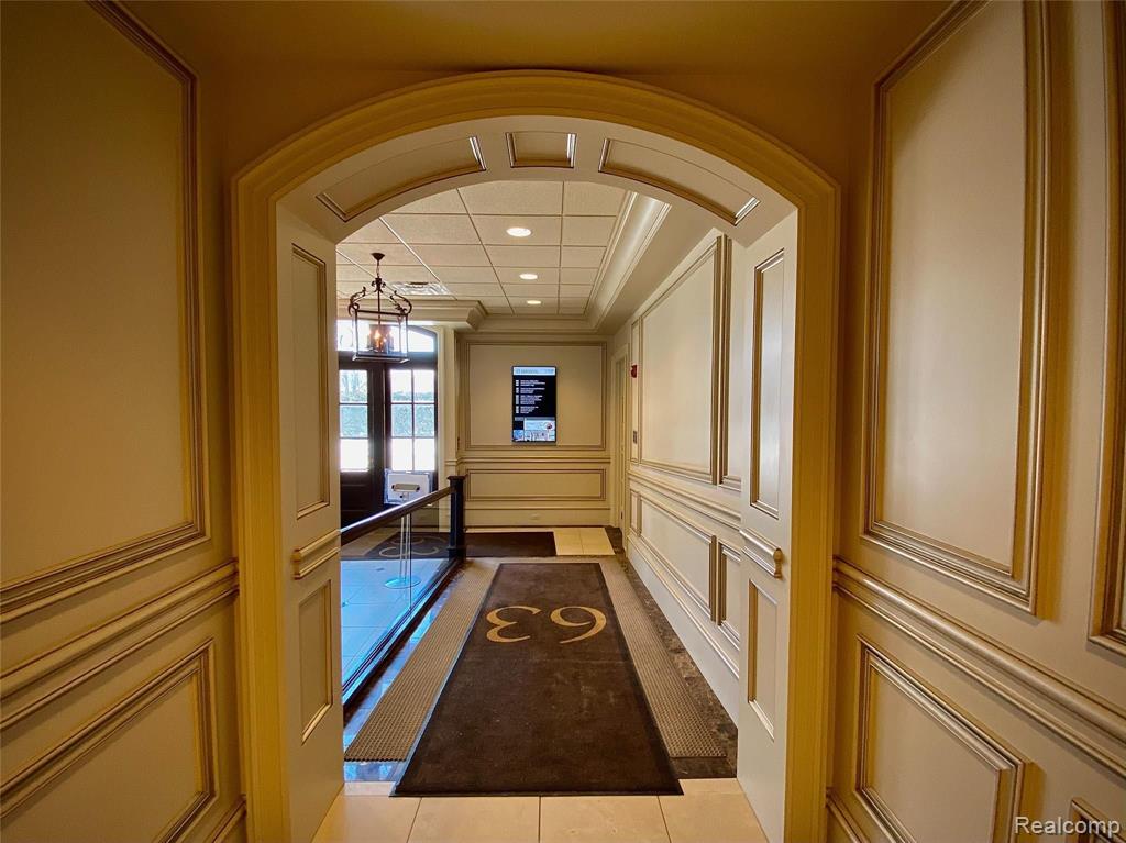 63 Kercheval Avenue Property Photo 11