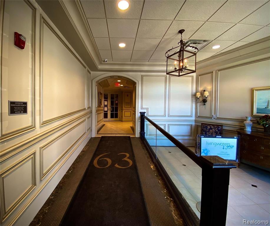 63 Kercheval Avenue Property Photo 13