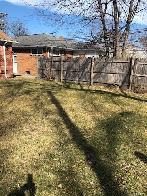 12745 Northfield Blvd Boulevard Property Photo 2