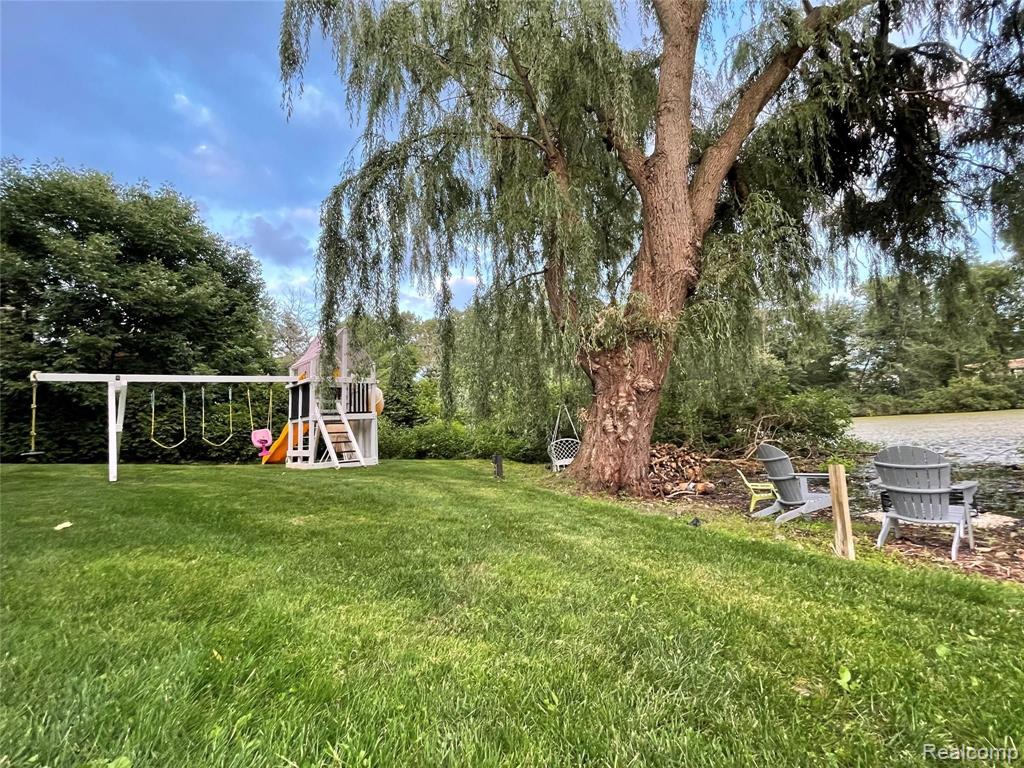 2270 Briar Ridge Property Photo 30
