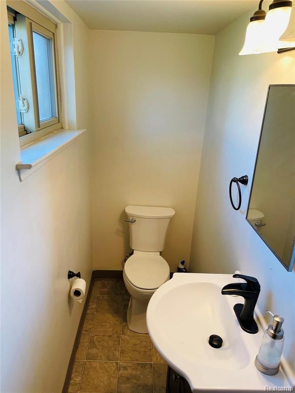 9746 Cornell Street Property Photo 7