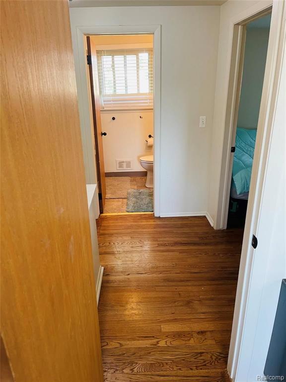 9746 Cornell Street Property Photo 14