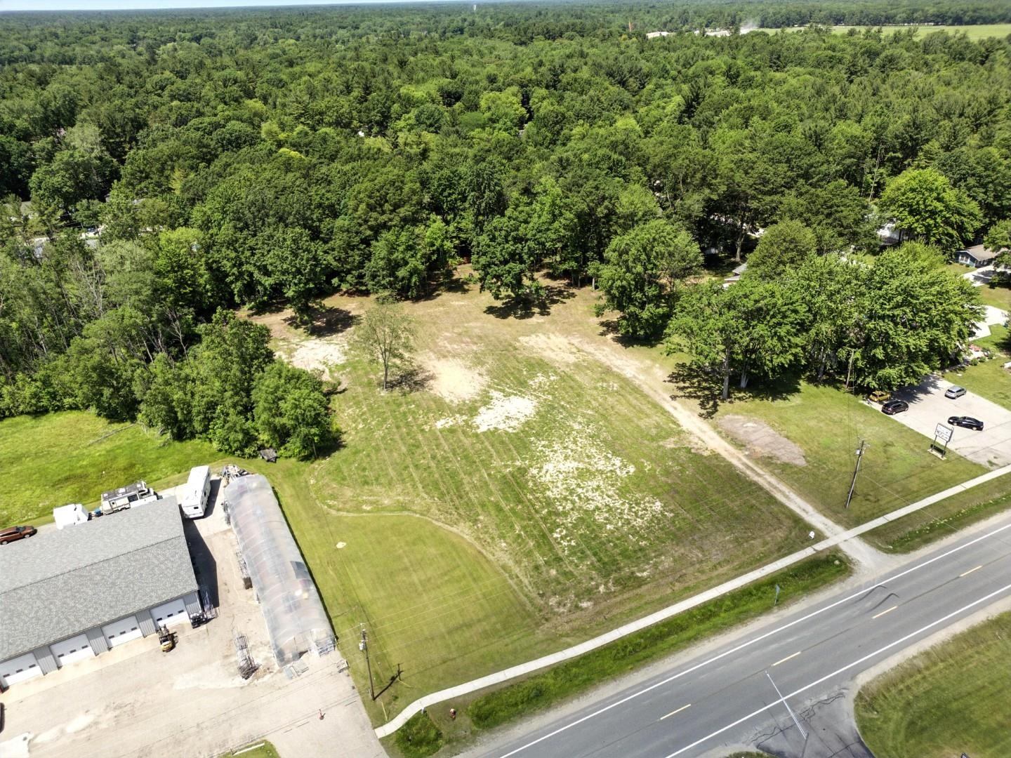 2073 N Meridian Road Property Photo 2