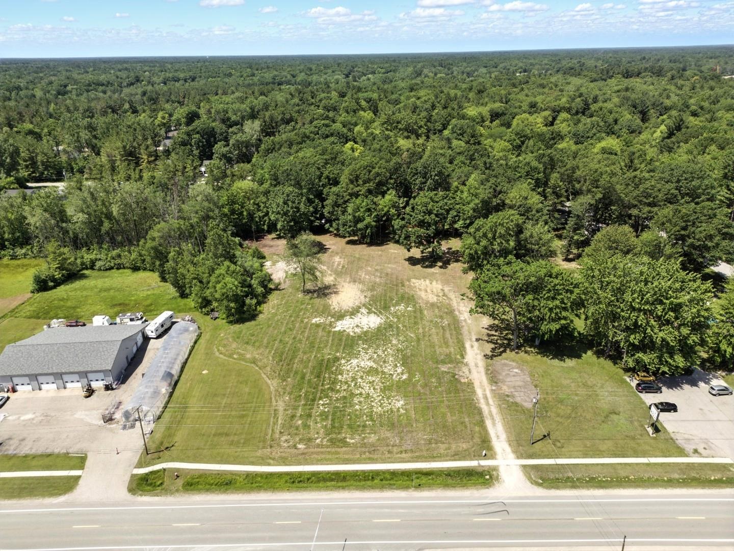 2073 N Meridian Road Property Photo 3