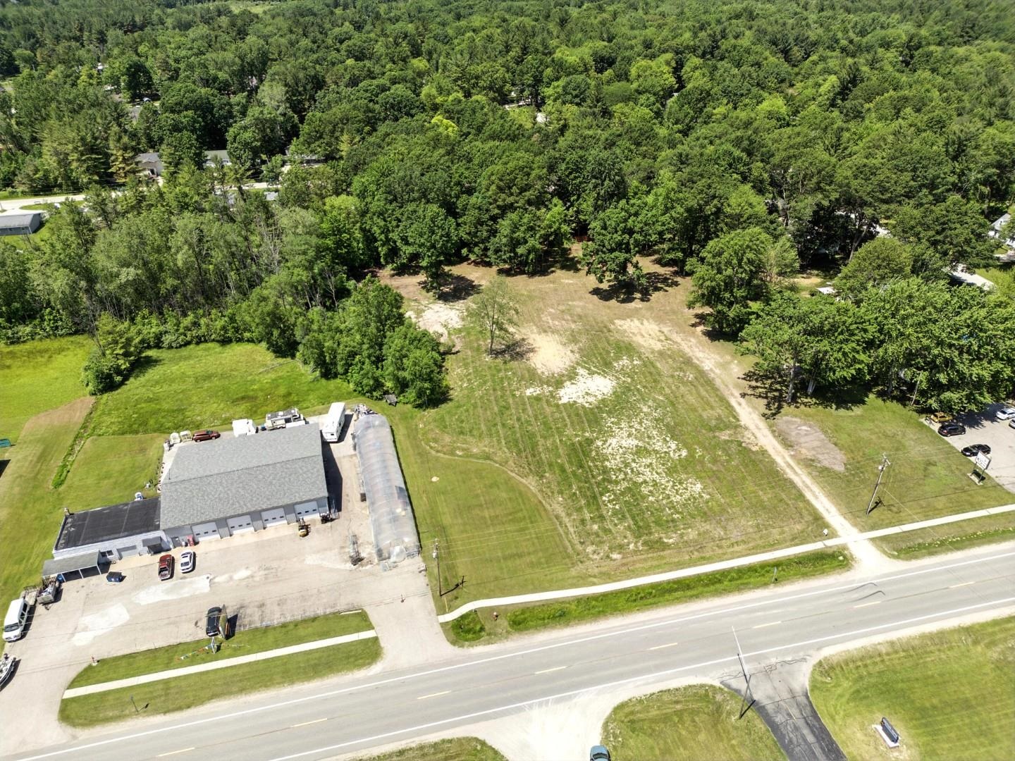 2073 N Meridian Road Property Photo 5