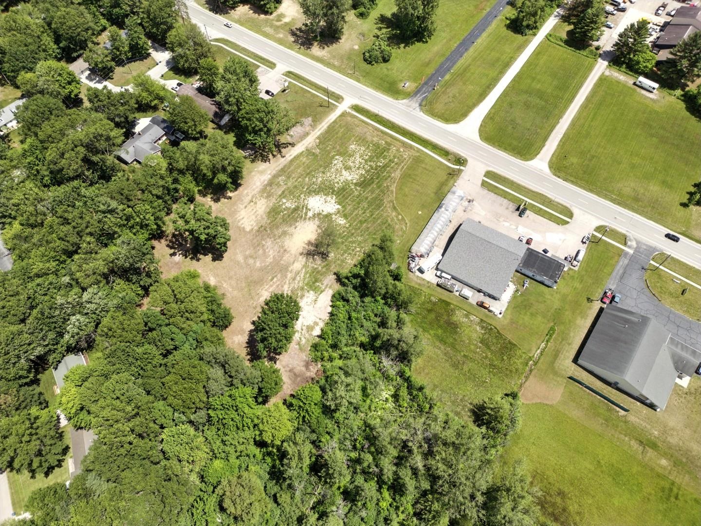 2073 N Meridian Road Property Photo 8
