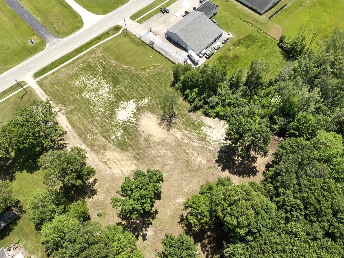 2073 N Meridian Road Property Photo 9