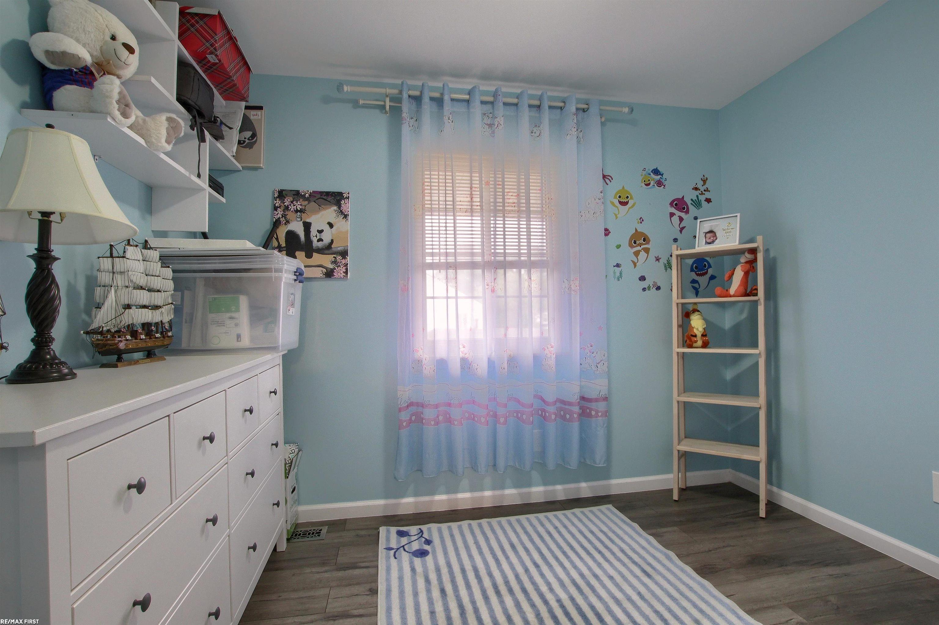 38343 Carolon Blvd Property Photo 16
