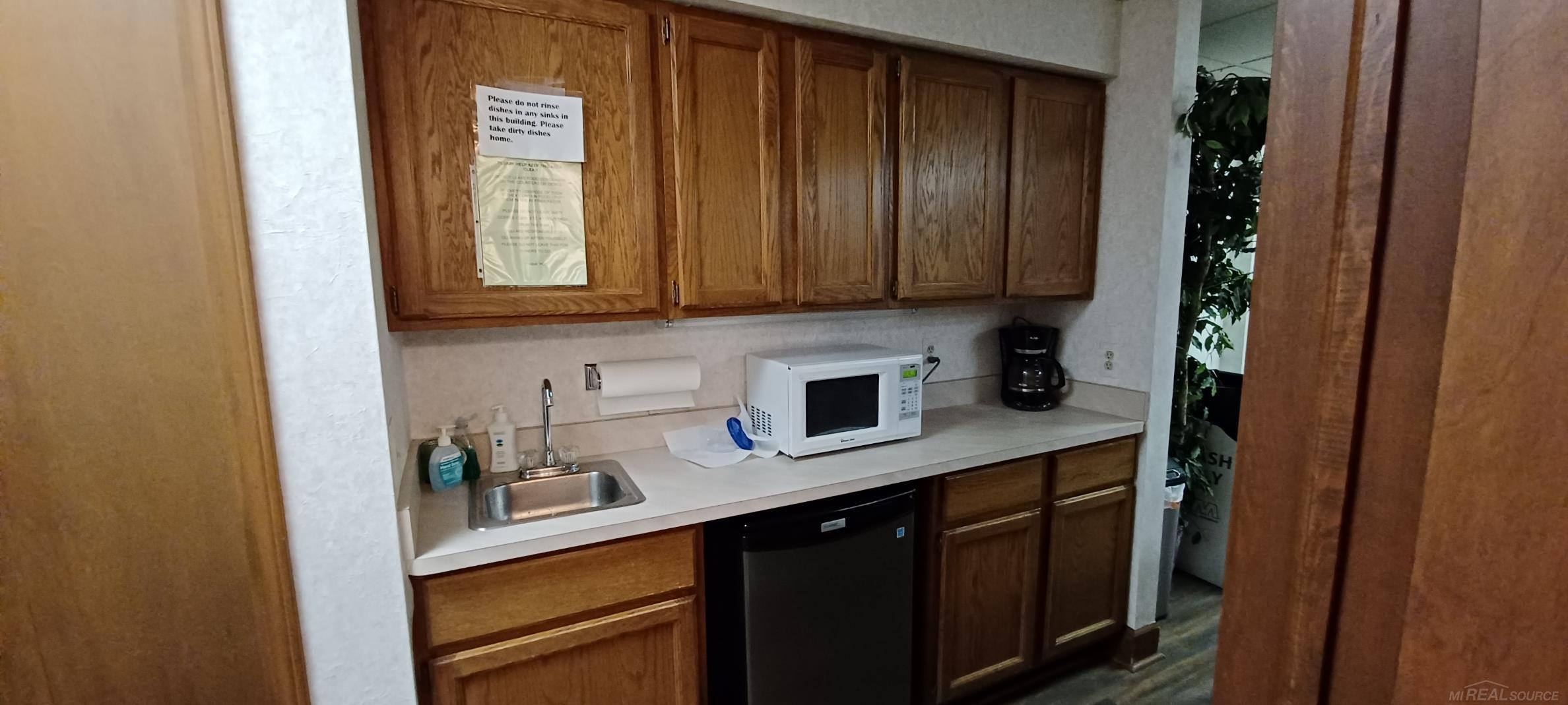 56 Macomb Place Property Photo 13