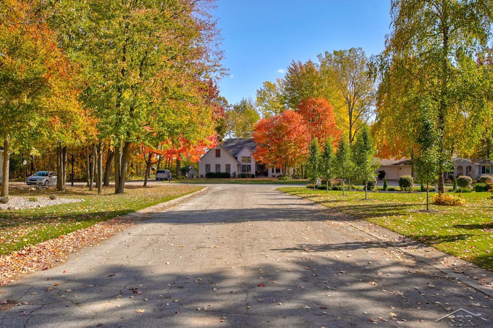 79 Deer Trail Property Photo 4