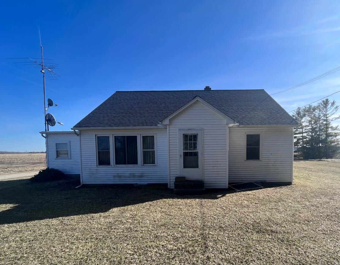 1066 E Pinconning Road Property Photo 1