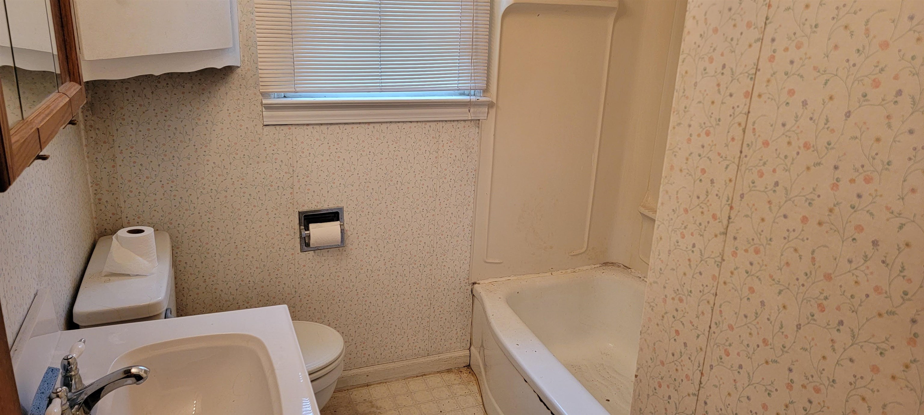 1066 E Pinconning Road Property Photo 18