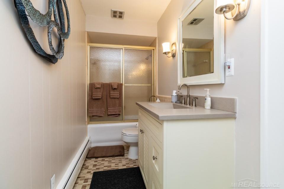 1516 St Clair River Drive Property Photo 35