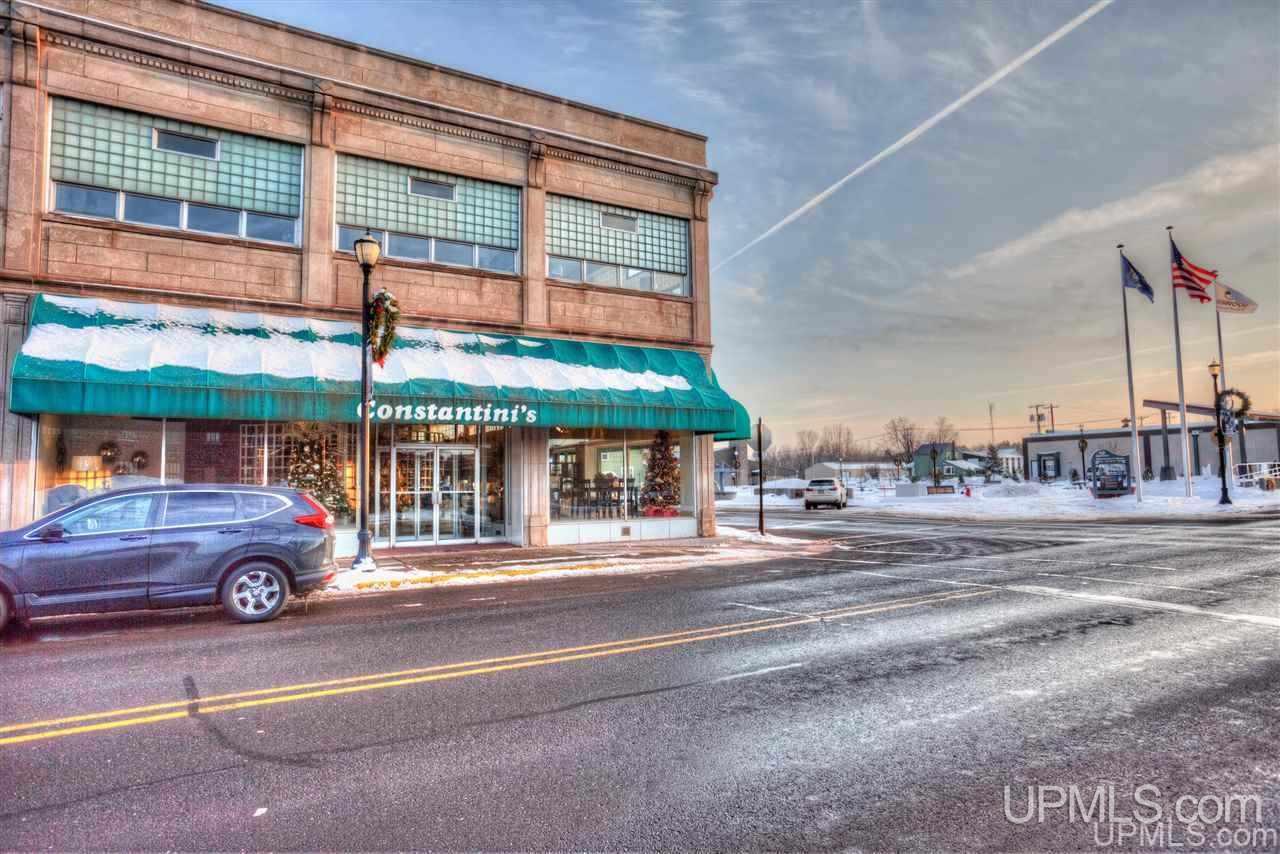 101 E Aurora Street Property Photo 2