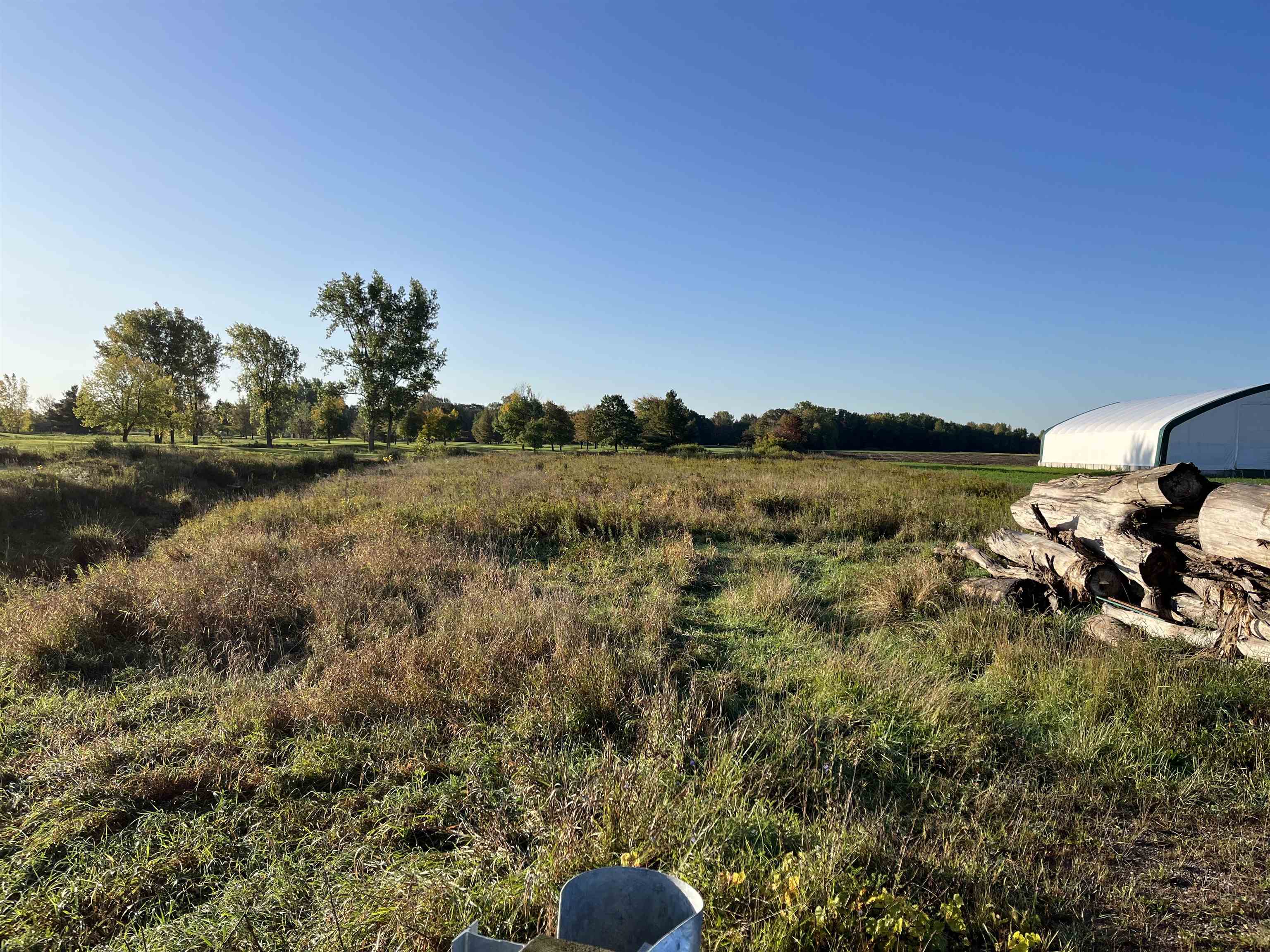 W Beaver Road Property Photo 2