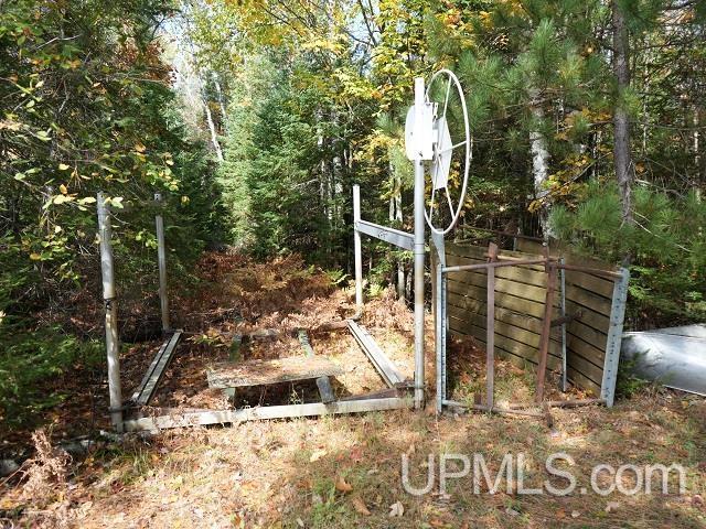 5800 Wolf Lake Road Property Photo 32