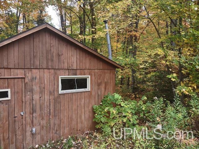 5800 Wolf Lake Road Property Photo 37