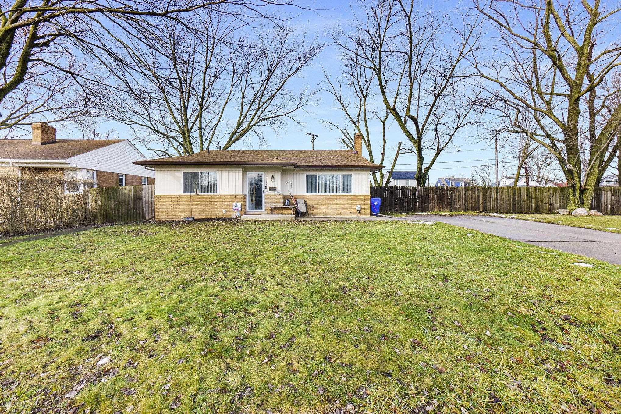 33155 Garfield Street Property Photo 1